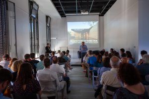 Conférence de Dominique de Gauzin-Müller