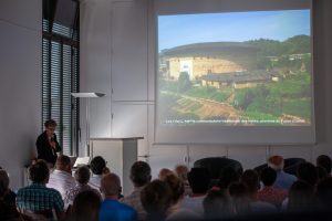 Conférence de Dominique de Gauzin-Müller